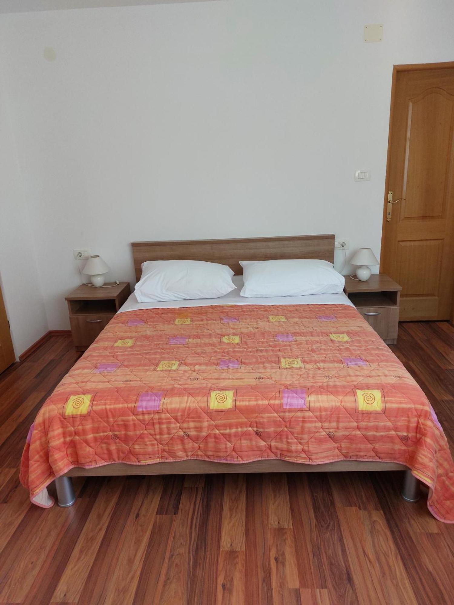 Apartments Palit Rab Town Kültér fotó