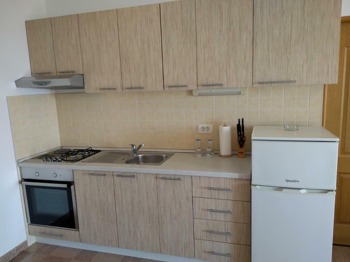 Apartments Palit Rab Town Kültér fotó
