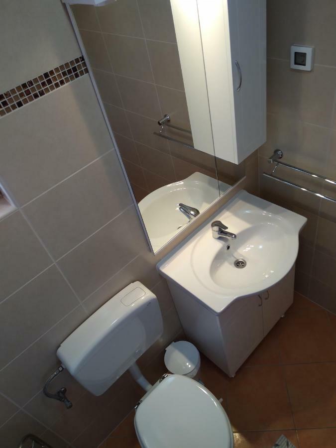 Apartments Palit Rab Town Kültér fotó