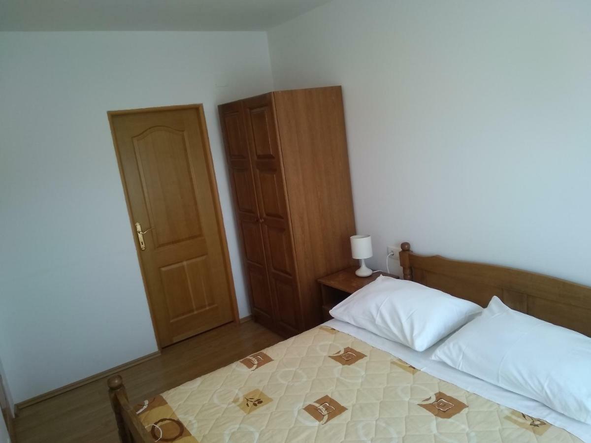 Apartments Palit Rab Town Kültér fotó
