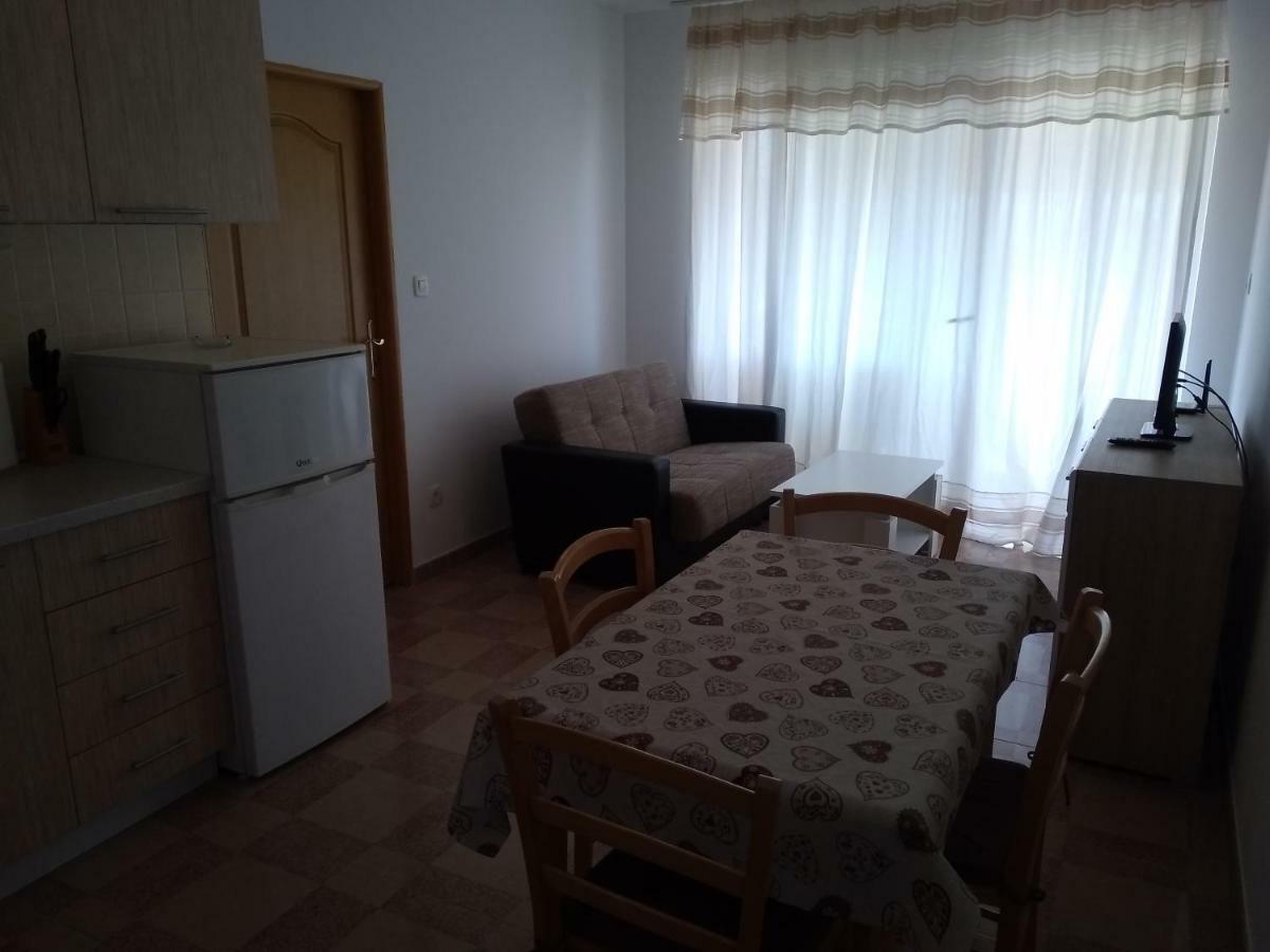 Apartments Palit Rab Town Kültér fotó