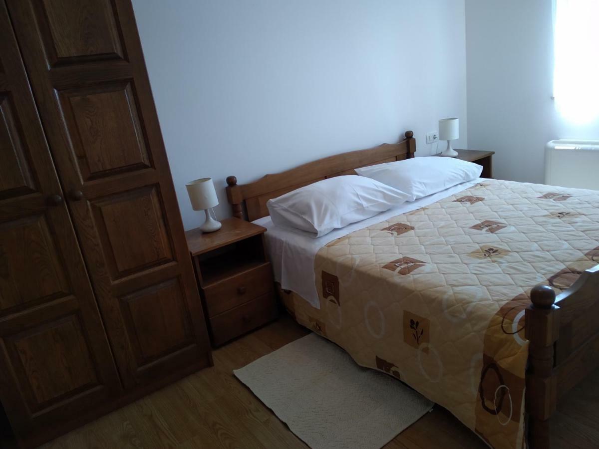 Apartments Palit Rab Town Kültér fotó