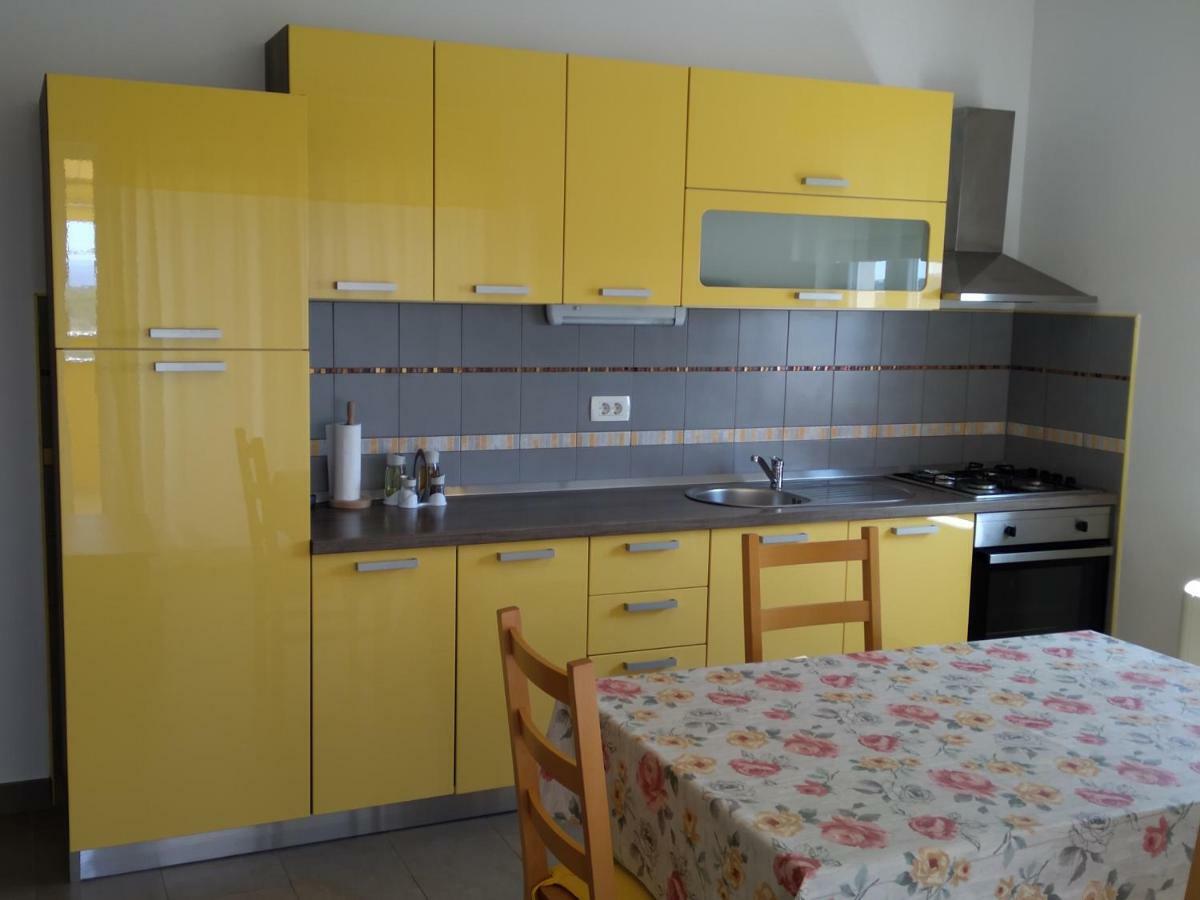 Apartments Palit Rab Town Kültér fotó