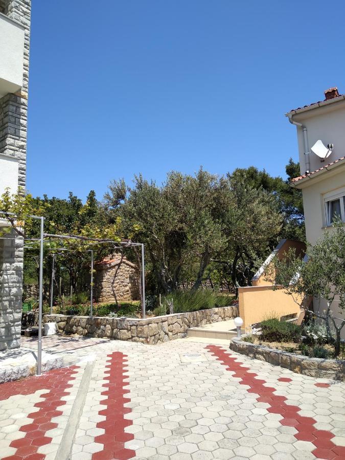 Apartments Palit Rab Town Kültér fotó